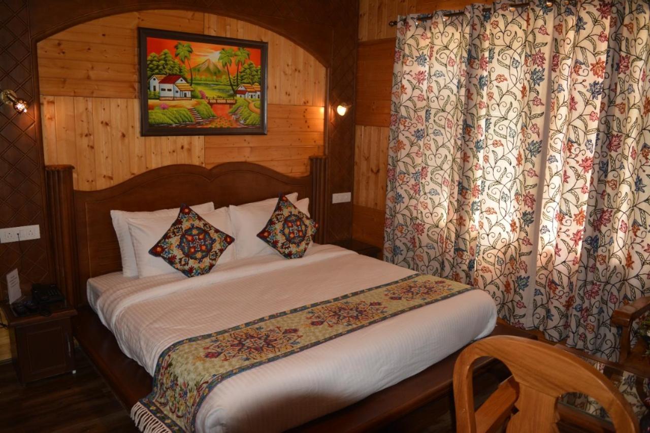 Hotel Royale Comfort Pahalgam Ngoại thất bức ảnh